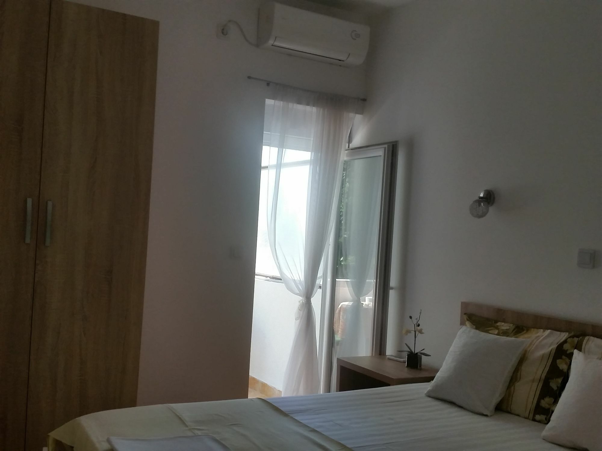 Apartments ヘルツェグ・ノヴィ エクステリア 写真